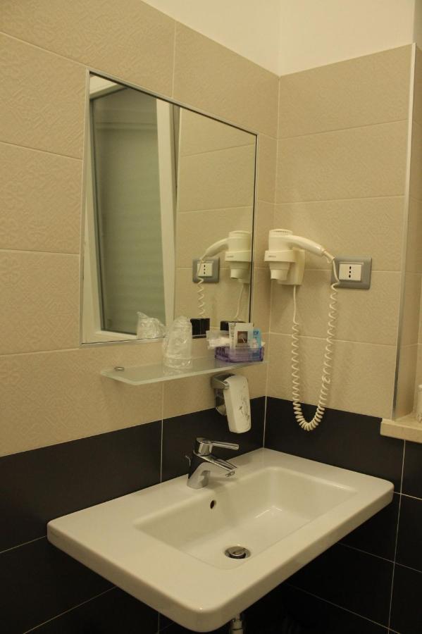 Villa Bianca Hotel & Spa 산살보 외부 사진