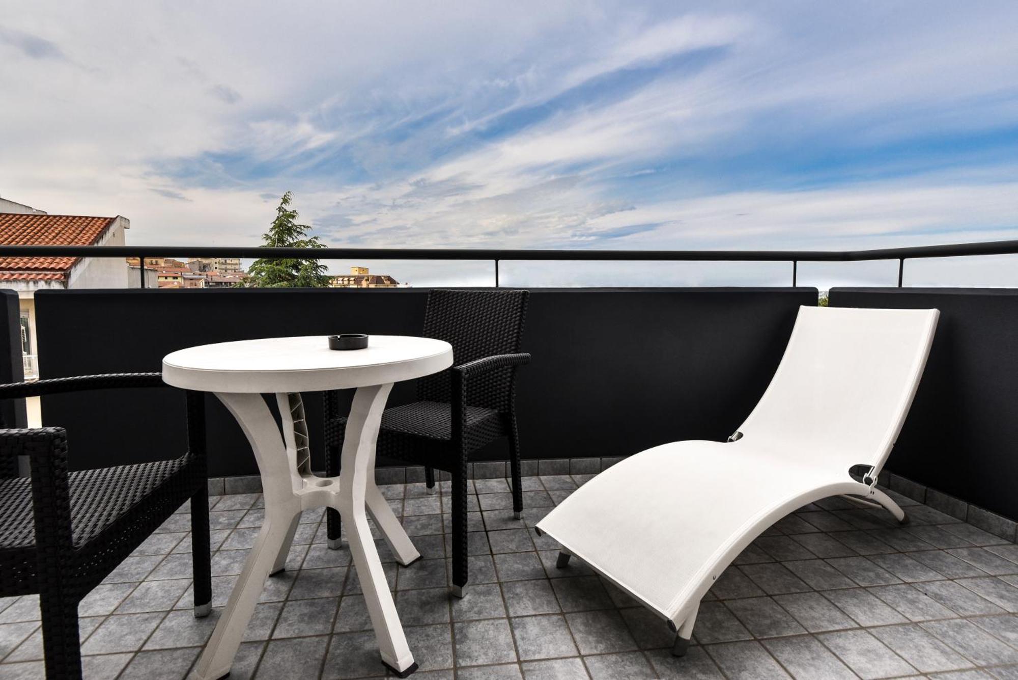 Villa Bianca Hotel & Spa 산살보 외부 사진